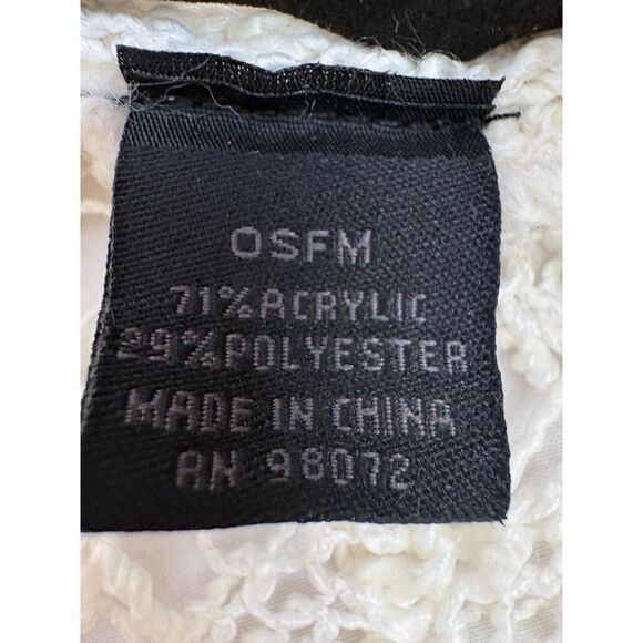 Steve Madden Crochet Fringe Poncho Cream One Size Coastal Bohemian Boho Beachy - Picture 8 of 10